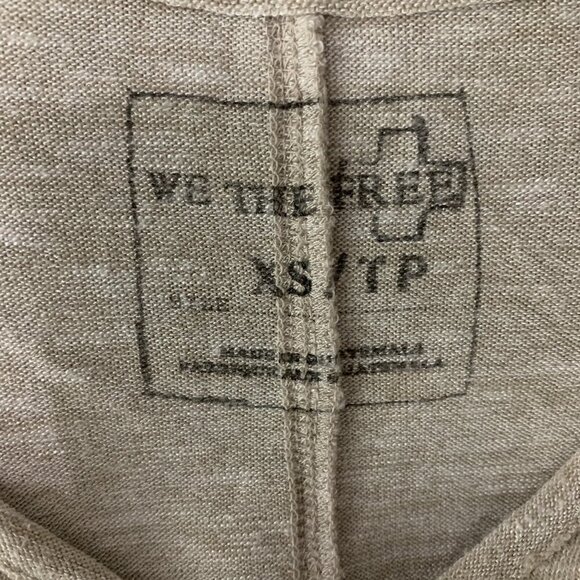 We The Free Beige Slouchy V Neck Knit Pullover Lightweight Top XS - Picture 4 of 6